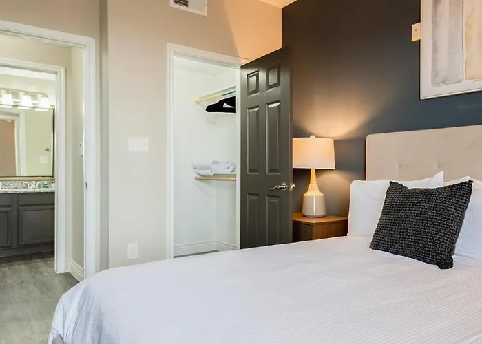 Landing At Ranch At Fossil Creek - 2 Bedrooms In North Worth *